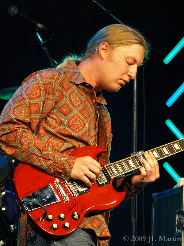 047Luminato_ Derek Trucks_06072009.JPG